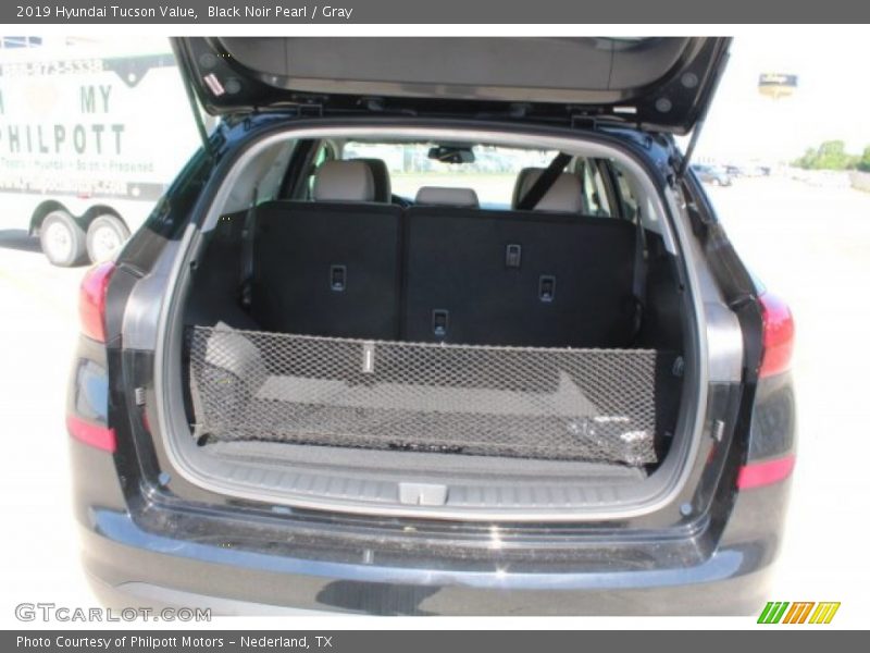 Black Noir Pearl / Gray 2019 Hyundai Tucson Value