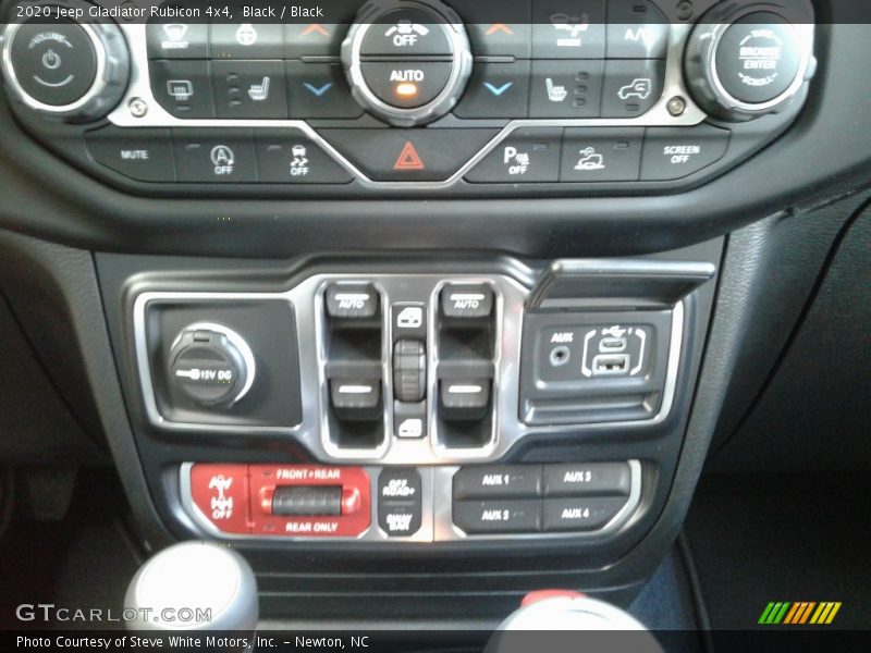 Controls of 2020 Gladiator Rubicon 4x4