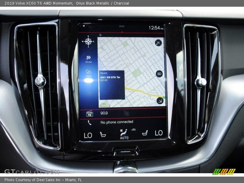 Onyx Black Metallic / Charcoal 2019 Volvo XC60 T6 AWD Momentum