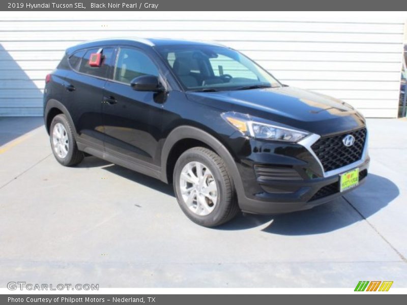 Black Noir Pearl / Gray 2019 Hyundai Tucson SEL