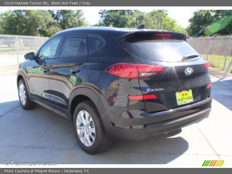 Black Noir Pearl / Gray 2019 Hyundai Tucson SEL