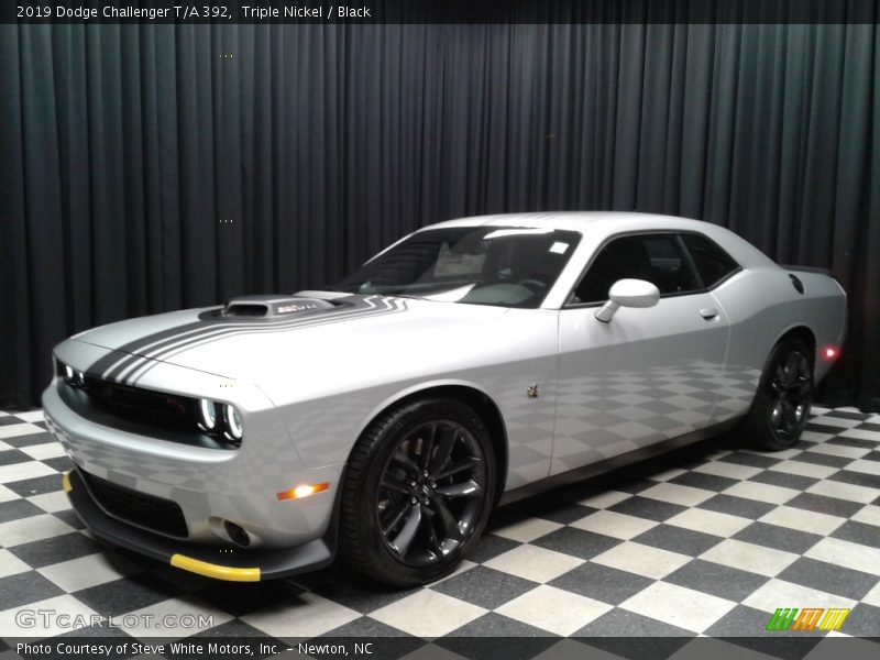 Front 3/4 View of 2019 Challenger T/A 392