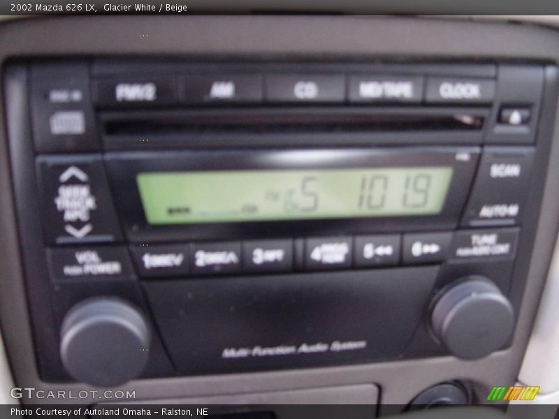 Glacier White / Beige 2002 Mazda 626 LX