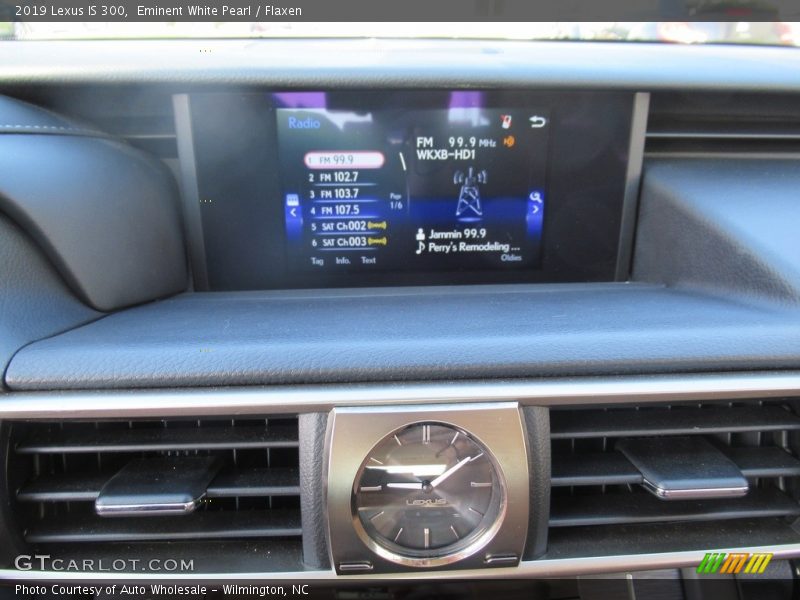 Eminent White Pearl / Flaxen 2019 Lexus IS 300