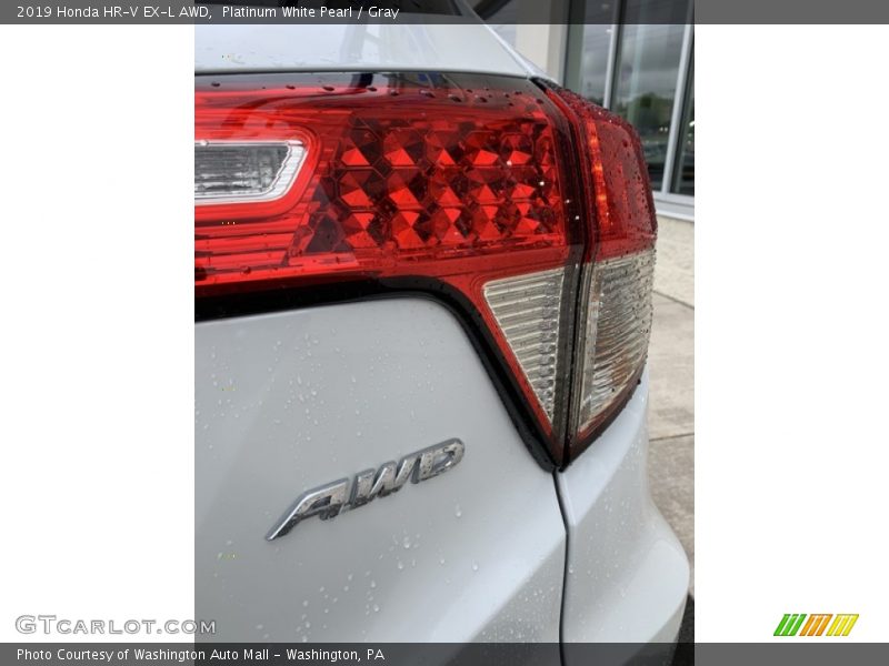 Platinum White Pearl / Gray 2019 Honda HR-V EX-L AWD