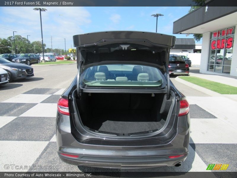 Magnetic / Ebony 2017 Ford Fusion SE
