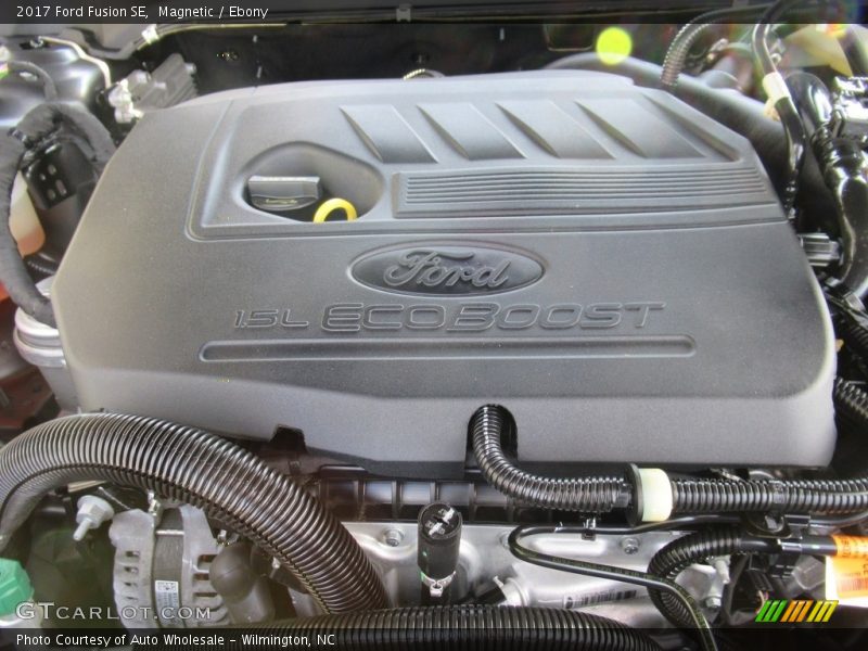 Magnetic / Ebony 2017 Ford Fusion SE