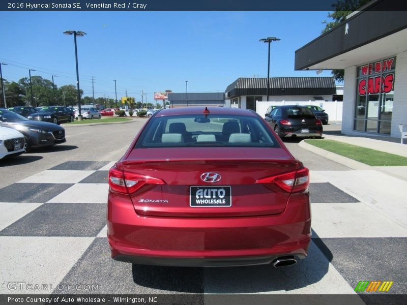 Venetian Red / Gray 2016 Hyundai Sonata SE
