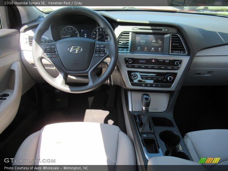Venetian Red / Gray 2016 Hyundai Sonata SE