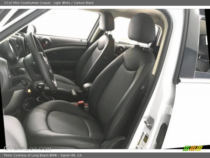 Light White / Carbon Black 2016 Mini Countryman Cooper