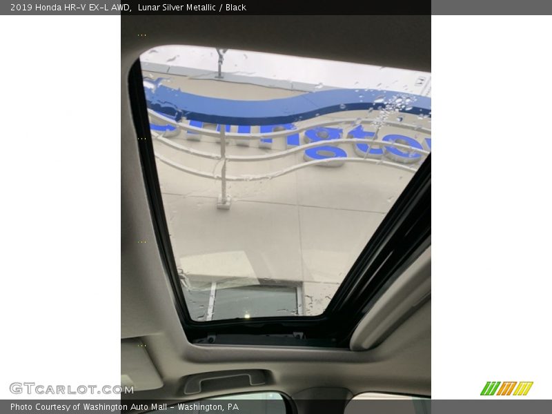Lunar Silver Metallic / Black 2019 Honda HR-V EX-L AWD