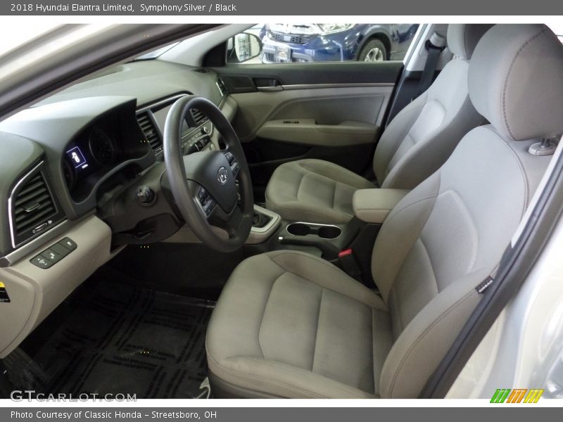 Symphony Silver / Black 2018 Hyundai Elantra Limited