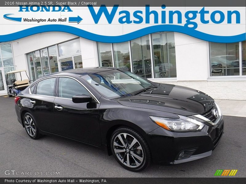 Super Black / Charcoal 2016 Nissan Altima 2.5 SR