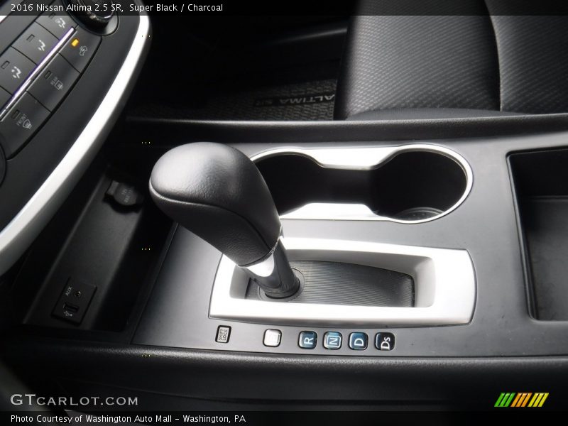 Super Black / Charcoal 2016 Nissan Altima 2.5 SR