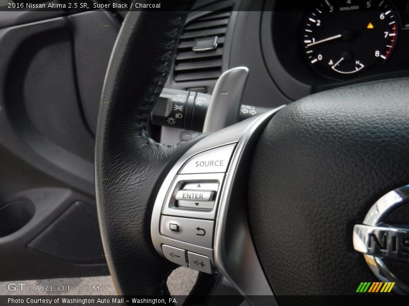 Super Black / Charcoal 2016 Nissan Altima 2.5 SR