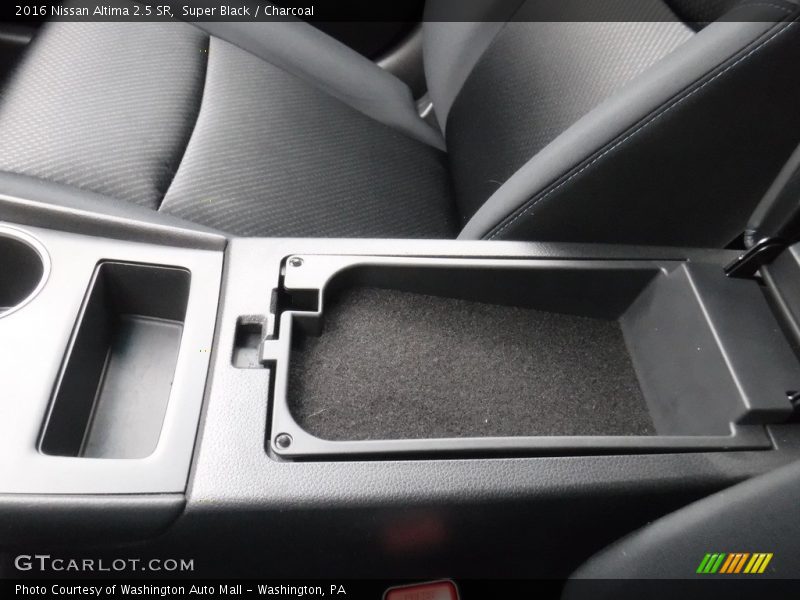 Super Black / Charcoal 2016 Nissan Altima 2.5 SR