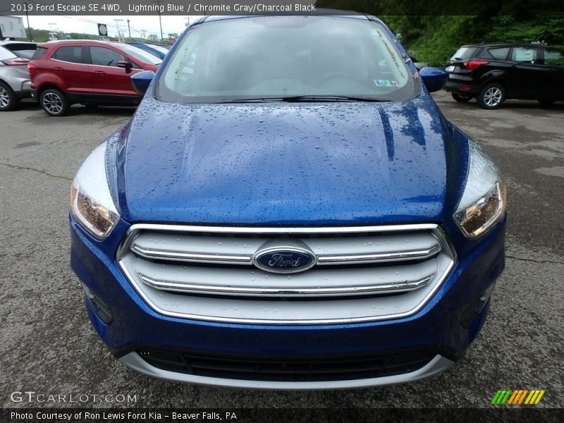 Lightning Blue / Chromite Gray/Charcoal Black 2019 Ford Escape SE 4WD