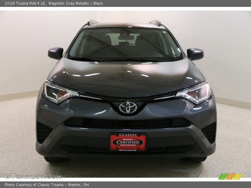 Magnetic Gray Metallic / Black 2018 Toyota RAV4 LE