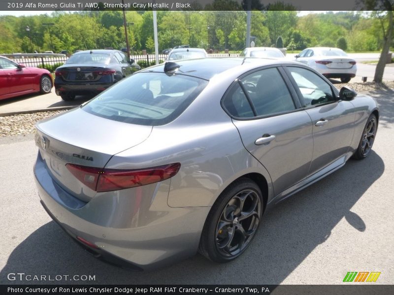 Stromboli Gray Metallic / Black 2019 Alfa Romeo Giulia Ti AWD