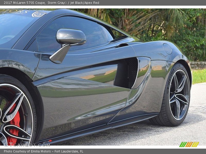 Storm Gray	 / Jet Black/Apex Red 2017 McLaren 570S Coupe