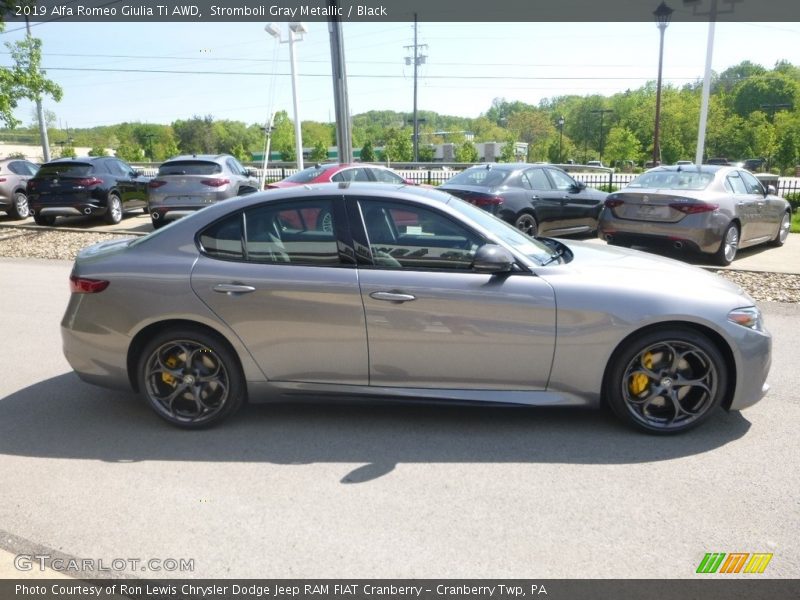 Stromboli Gray Metallic / Black 2019 Alfa Romeo Giulia Ti AWD