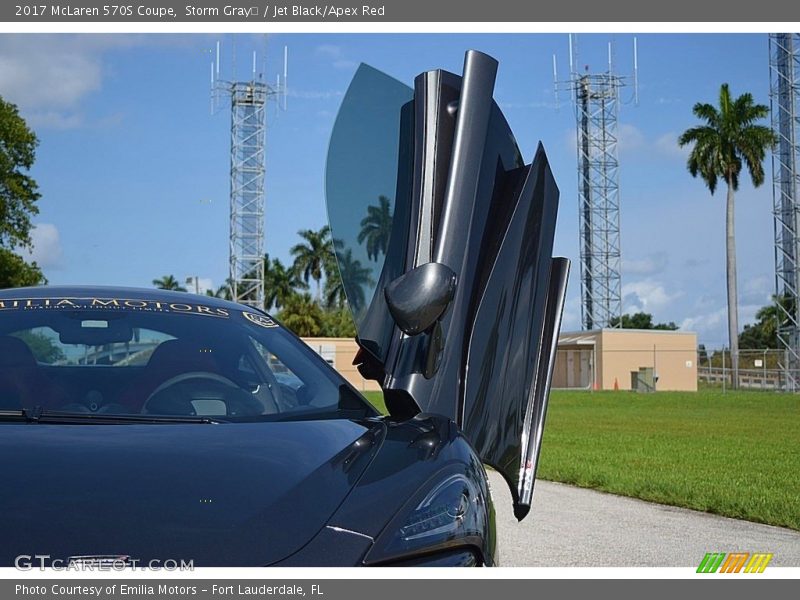 Storm Gray	 / Jet Black/Apex Red 2017 McLaren 570S Coupe
