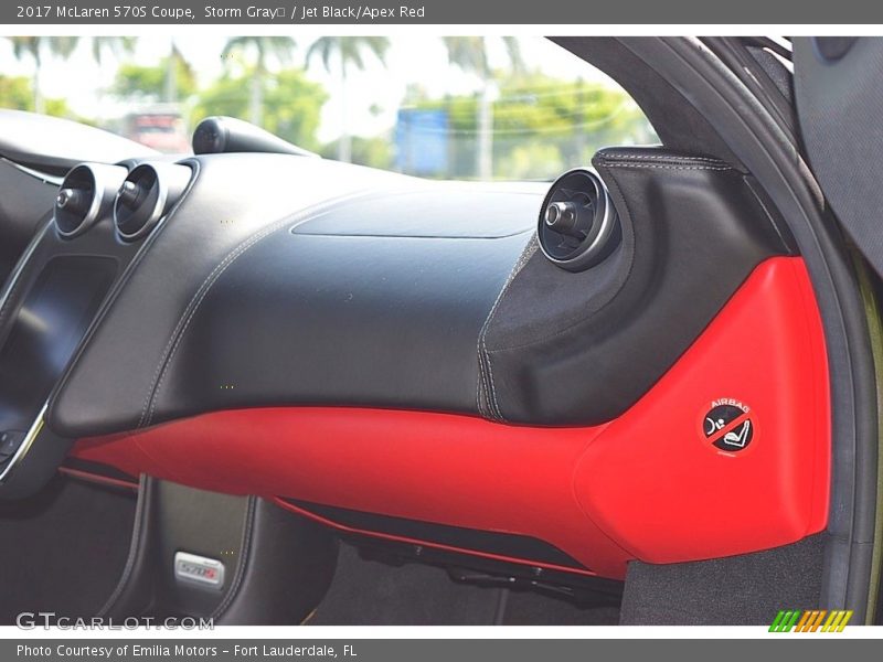 Dashboard of 2017 570S Coupe