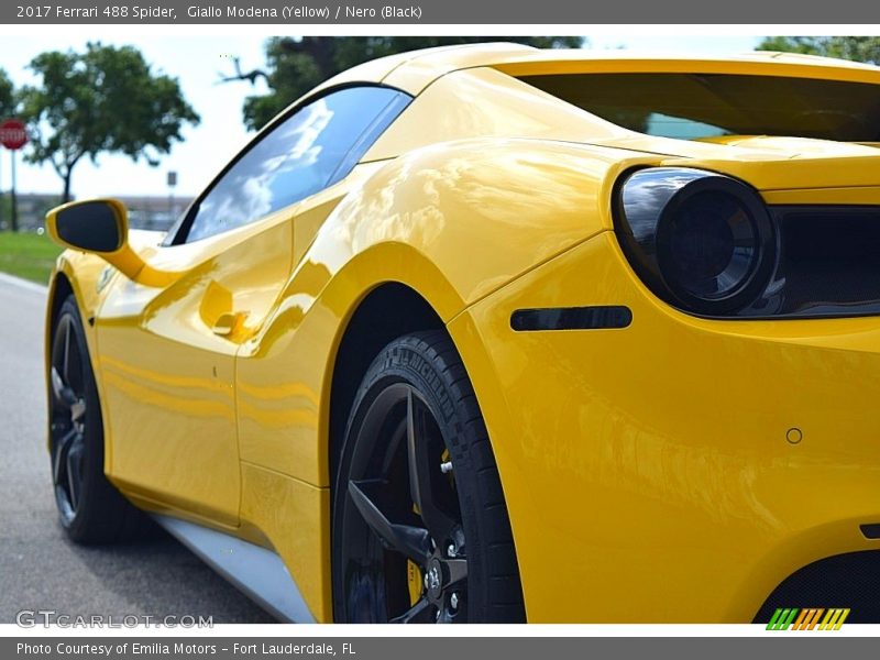 Giallo Modena (Yellow) / Nero (Black) 2017 Ferrari 488 Spider