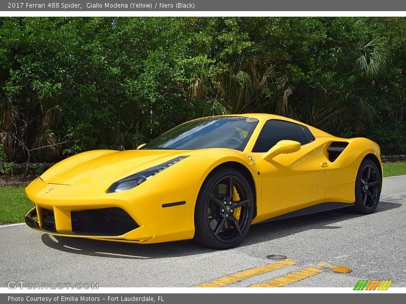  2017 488 Spider  Giallo Modena (Yellow)
