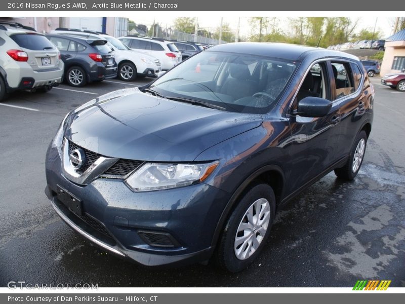 Arctic Blue Metallic / Charcoal 2016 Nissan Rogue S AWD