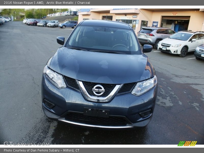Arctic Blue Metallic / Charcoal 2016 Nissan Rogue S AWD