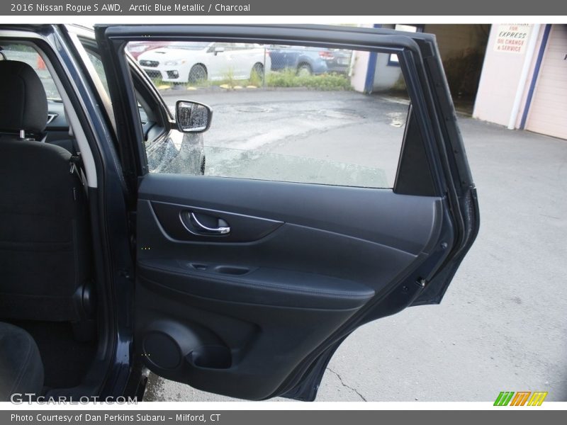 Arctic Blue Metallic / Charcoal 2016 Nissan Rogue S AWD