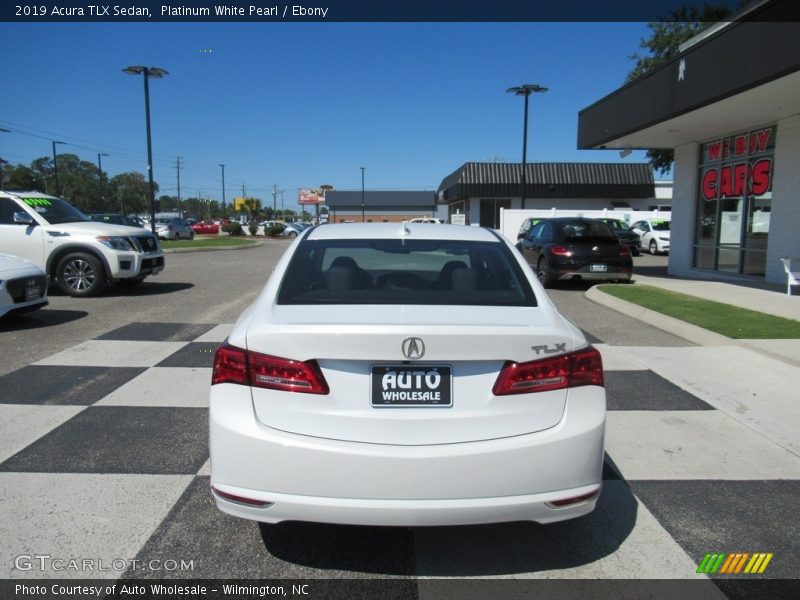 Platinum White Pearl / Ebony 2019 Acura TLX Sedan