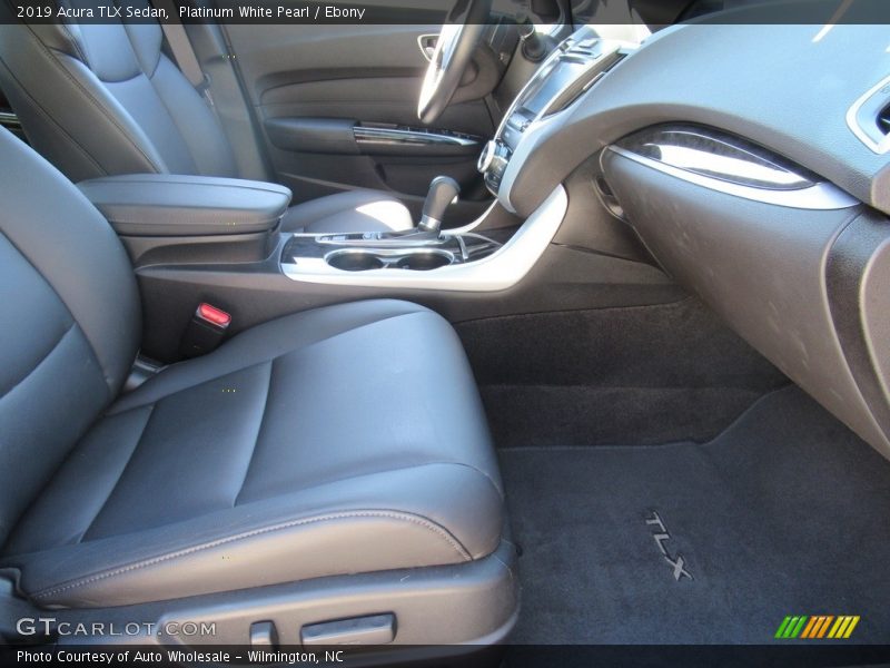 Platinum White Pearl / Ebony 2019 Acura TLX Sedan