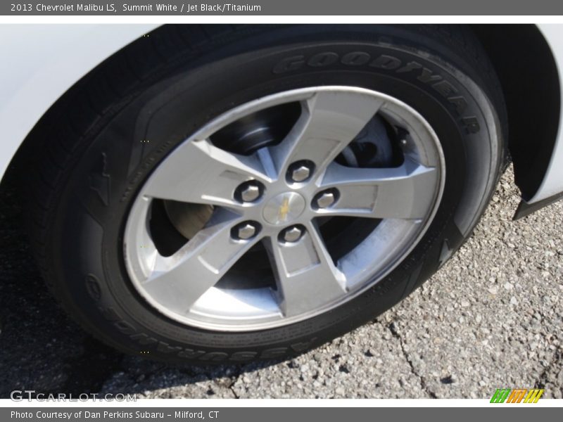 Summit White / Jet Black/Titanium 2013 Chevrolet Malibu LS