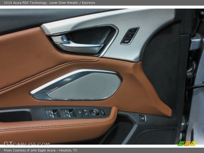 Lunar Silver Metallic / Espresso 2019 Acura RDX Technology
