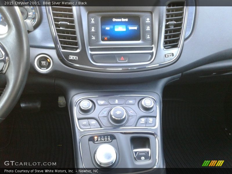 Billet Silver Metallic / Black 2015 Chrysler 200 S