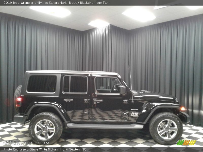Black / Black/Heritage Tan 2019 Jeep Wrangler Unlimited Sahara 4x4