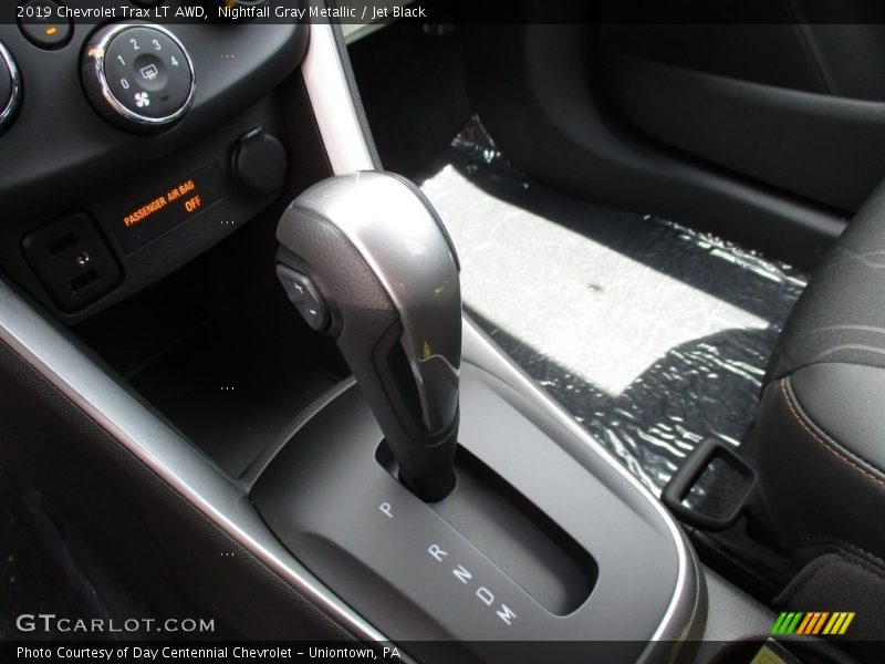 Nightfall Gray Metallic / Jet Black 2019 Chevrolet Trax LT AWD