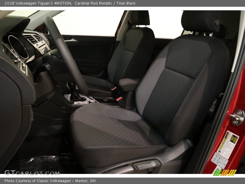 Cardinal Red Metallic / Titan Black 2018 Volkswagen Tiguan S 4MOTION