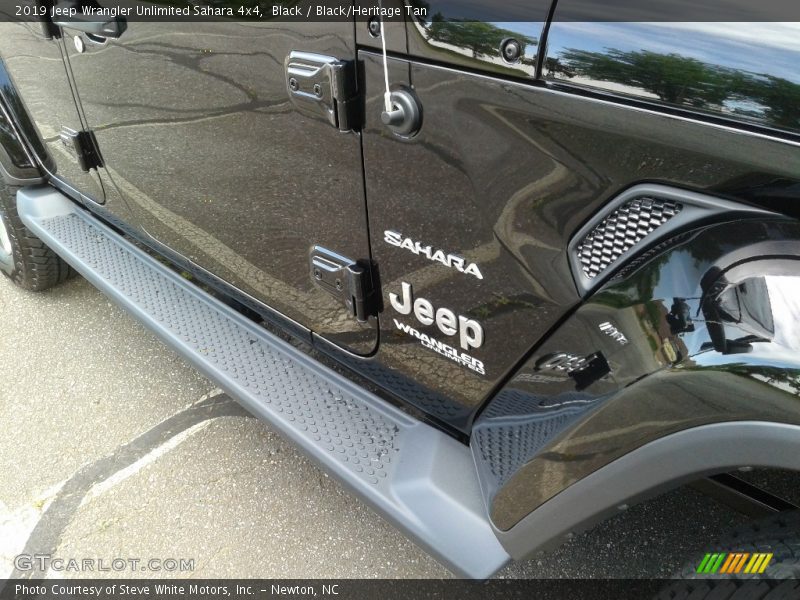 Black / Black/Heritage Tan 2019 Jeep Wrangler Unlimited Sahara 4x4
