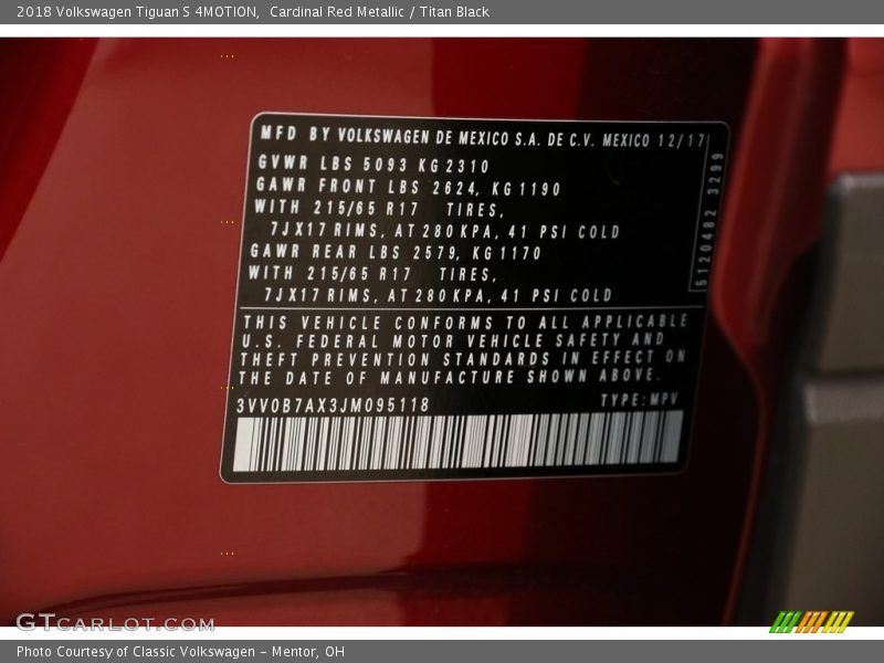 Cardinal Red Metallic / Titan Black 2018 Volkswagen Tiguan S 4MOTION