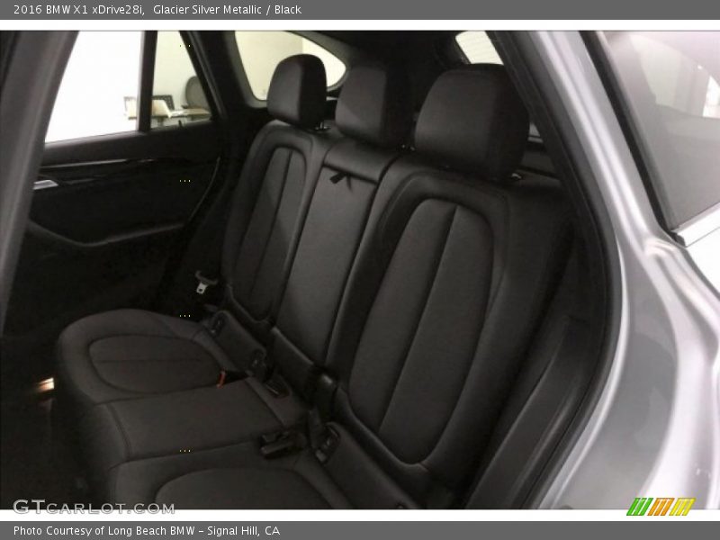 Glacier Silver Metallic / Black 2016 BMW X1 xDrive28i