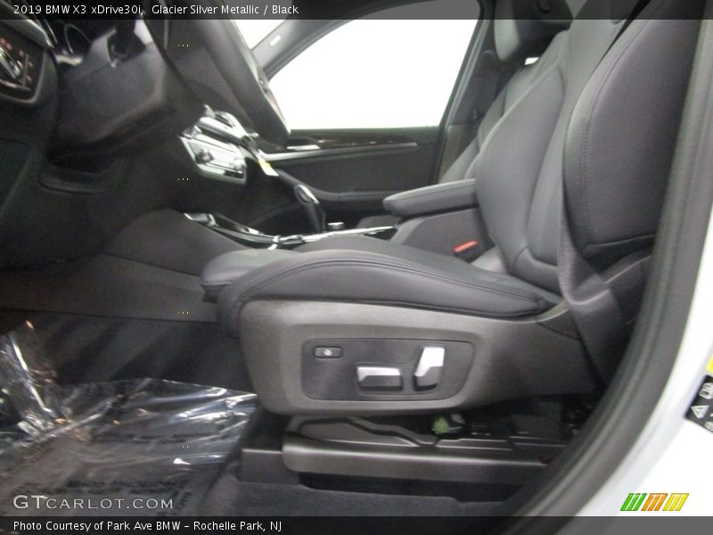 Glacier Silver Metallic / Black 2019 BMW X3 xDrive30i