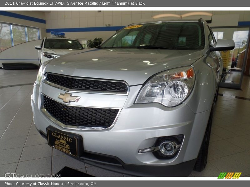 Silver Ice Metallic / Light Titanium/Jet Black 2011 Chevrolet Equinox LT AWD