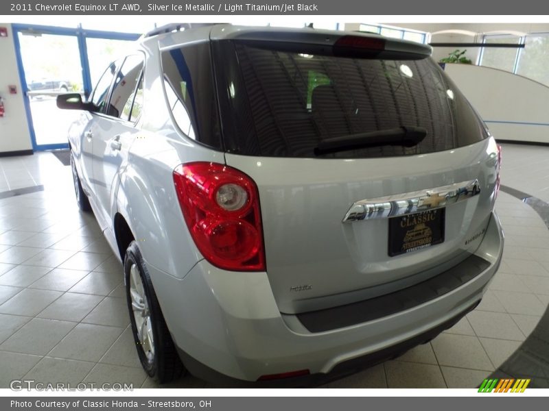 Silver Ice Metallic / Light Titanium/Jet Black 2011 Chevrolet Equinox LT AWD