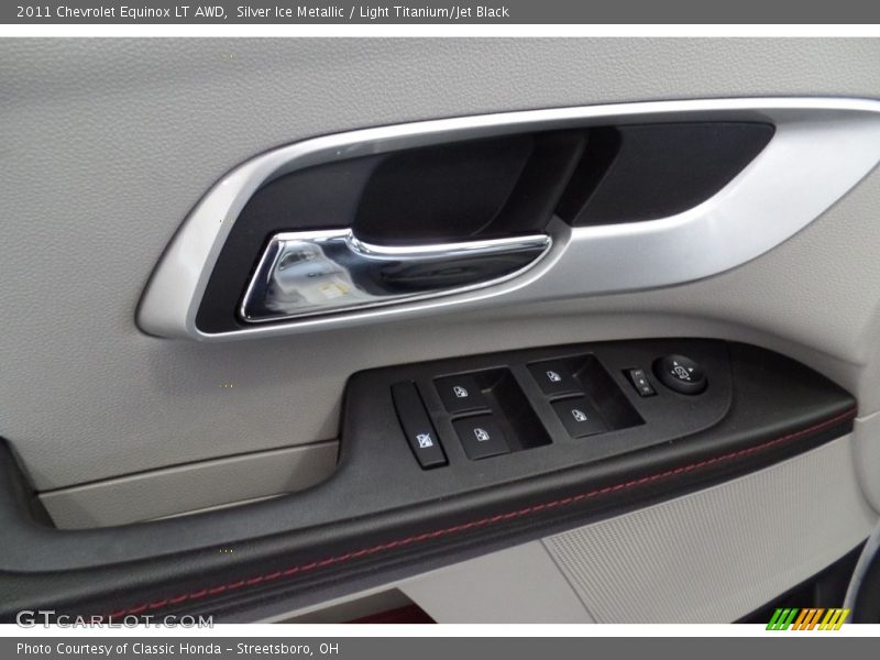 Silver Ice Metallic / Light Titanium/Jet Black 2011 Chevrolet Equinox LT AWD