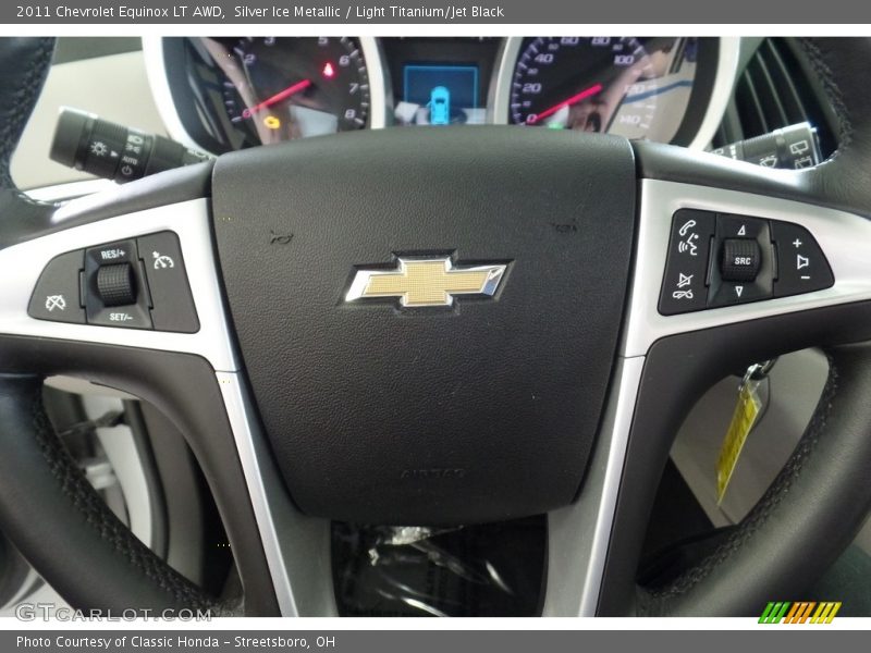 Silver Ice Metallic / Light Titanium/Jet Black 2011 Chevrolet Equinox LT AWD