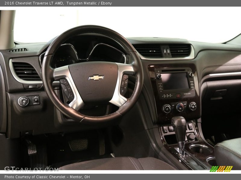 Tungsten Metallic / Ebony 2016 Chevrolet Traverse LT AWD