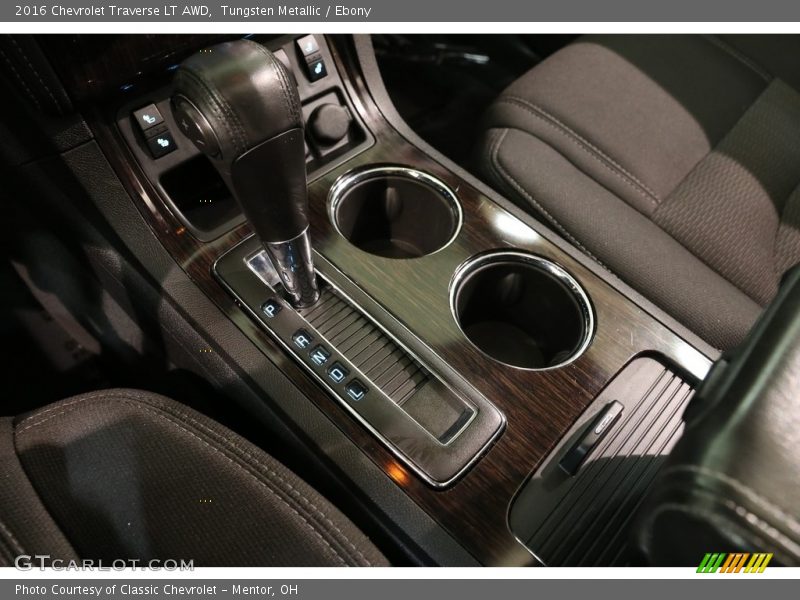 Tungsten Metallic / Ebony 2016 Chevrolet Traverse LT AWD